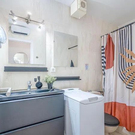 Apartment Con Vista Al Canal - Caballito Goertz. - Hisp-288-68